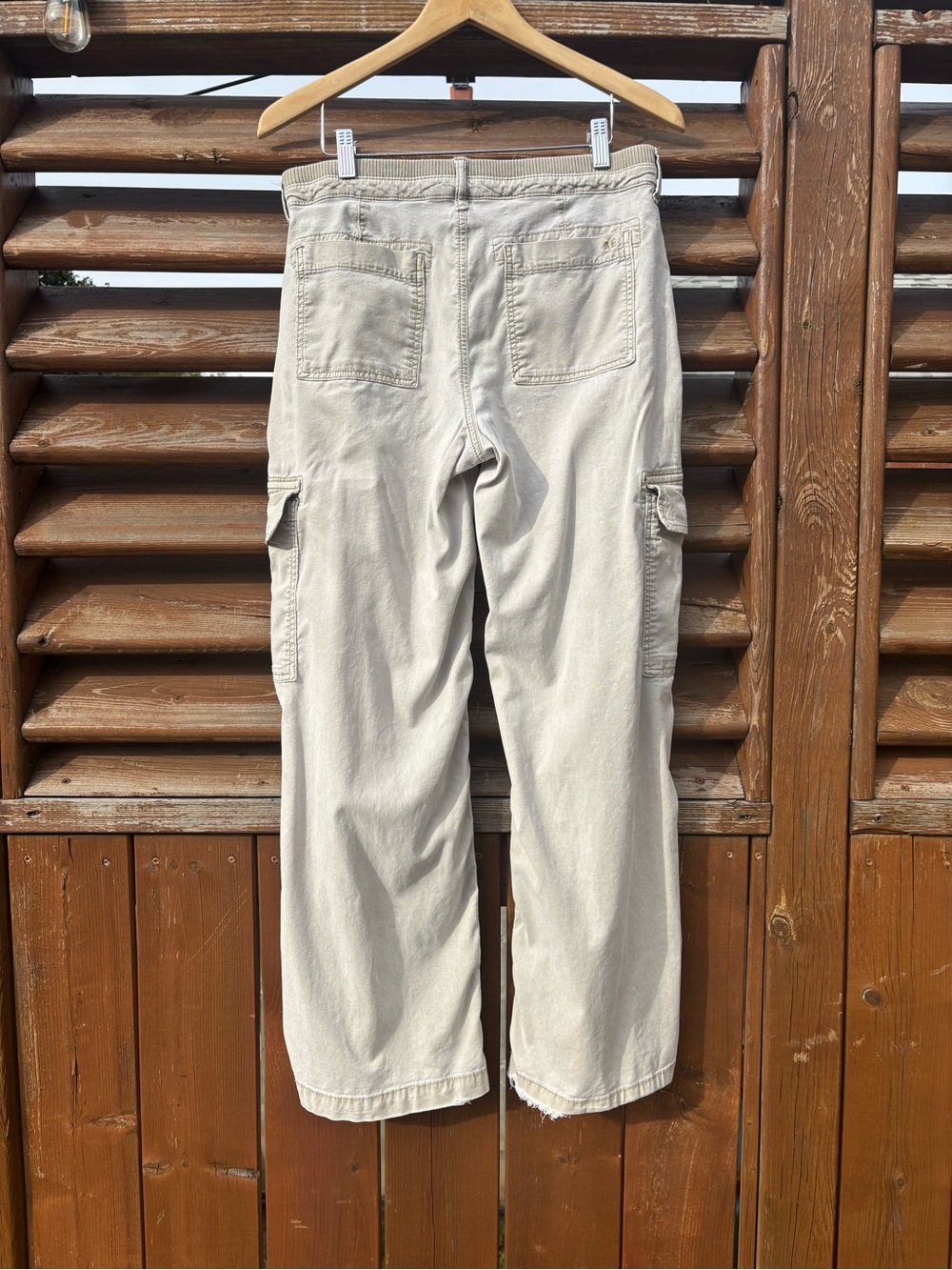 American Eagle Beige Wide-Leg Cargo Pants Ladies sz 6 Y2K Lyocell streetwear 90s - Picture 5 of 15